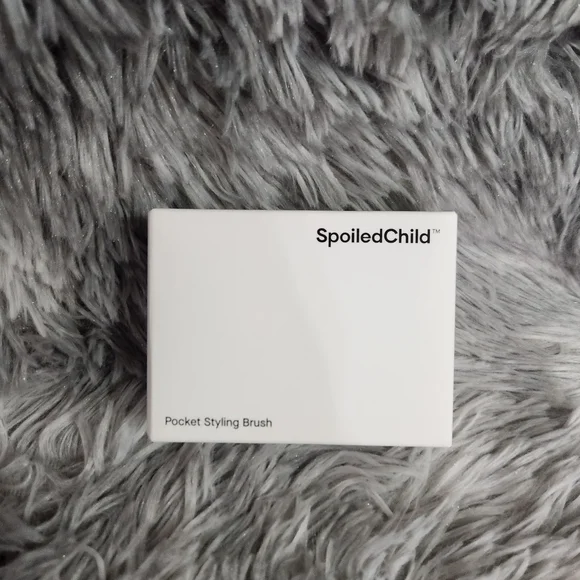 Spoiled Child Pocket Styling Brush - Picture 7 of 7